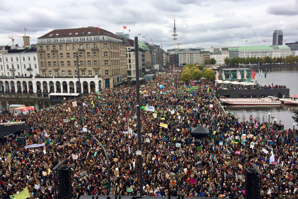 Thousands march in Hamburg, Germany